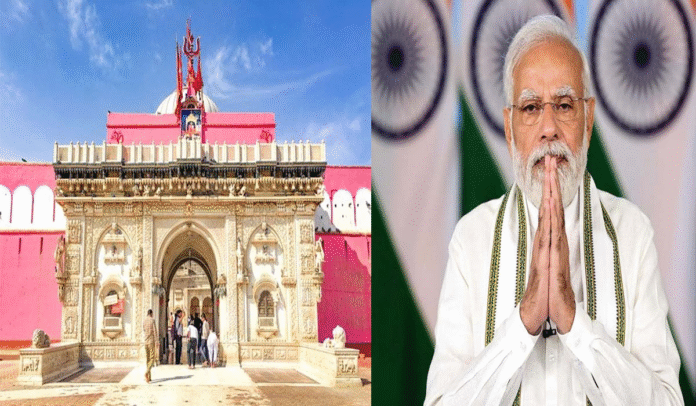 This temple is connected to the royal family of Bikaner where PM Modi took the blessings of the Goddess, seeing white rats is auspicious